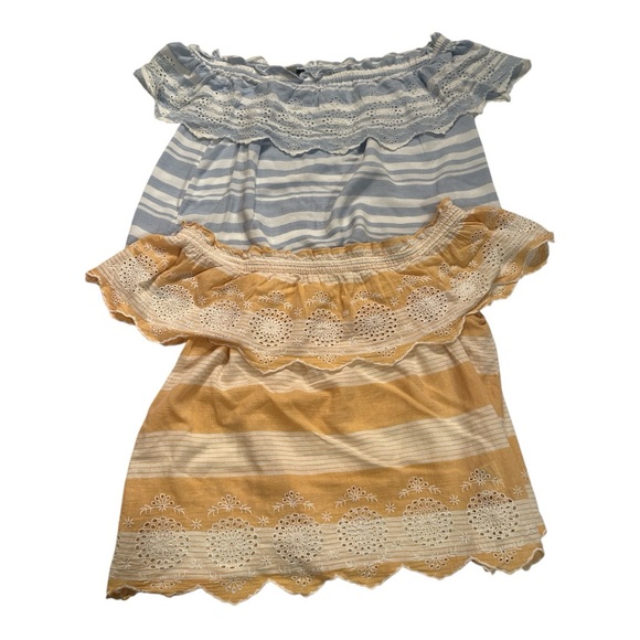 American Eagle Ruffled Off shoulder tops size  small  features 2 different ones - Picture 1 of 13